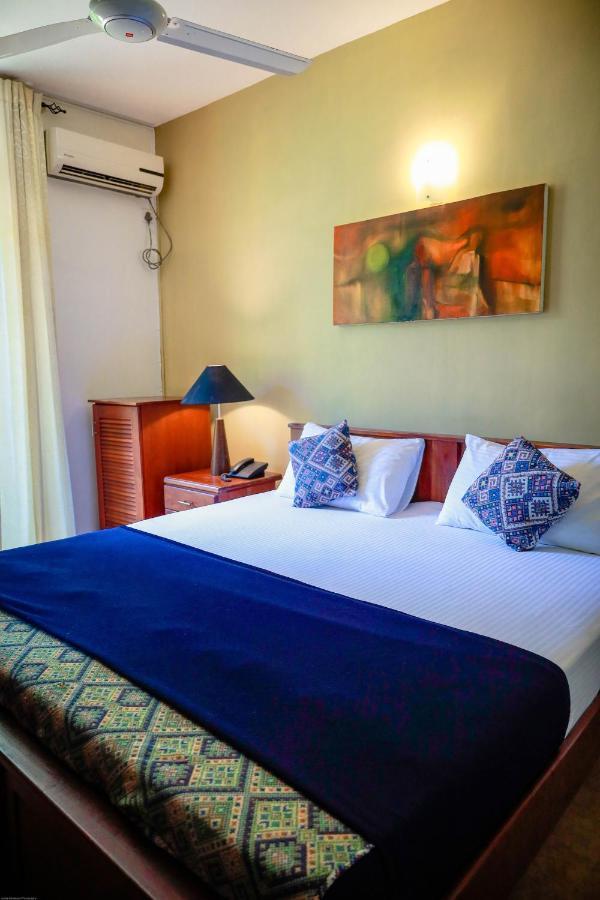 Funk Bunk - Mount View Lodge Kandy Buitenkant foto