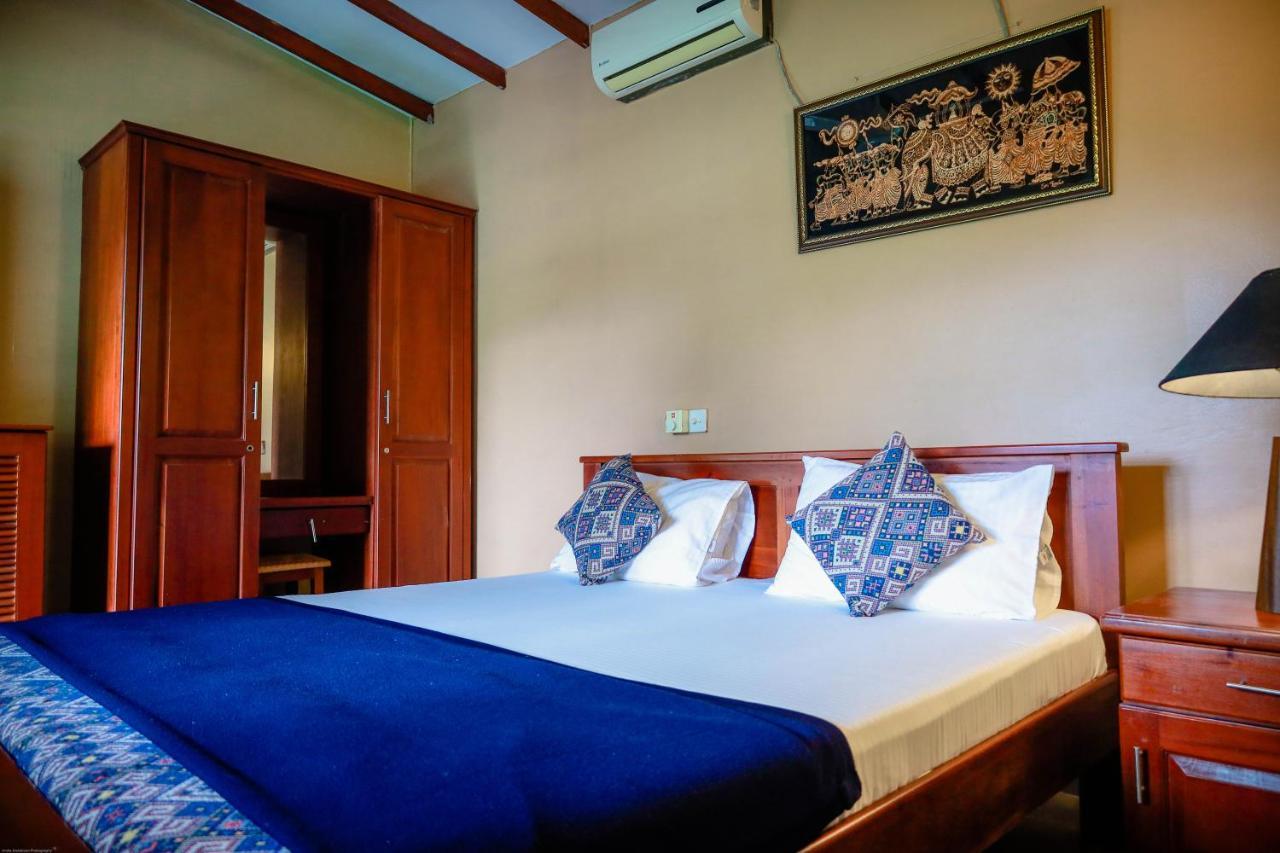 Funk Bunk - Mount View Lodge Kandy Buitenkant foto