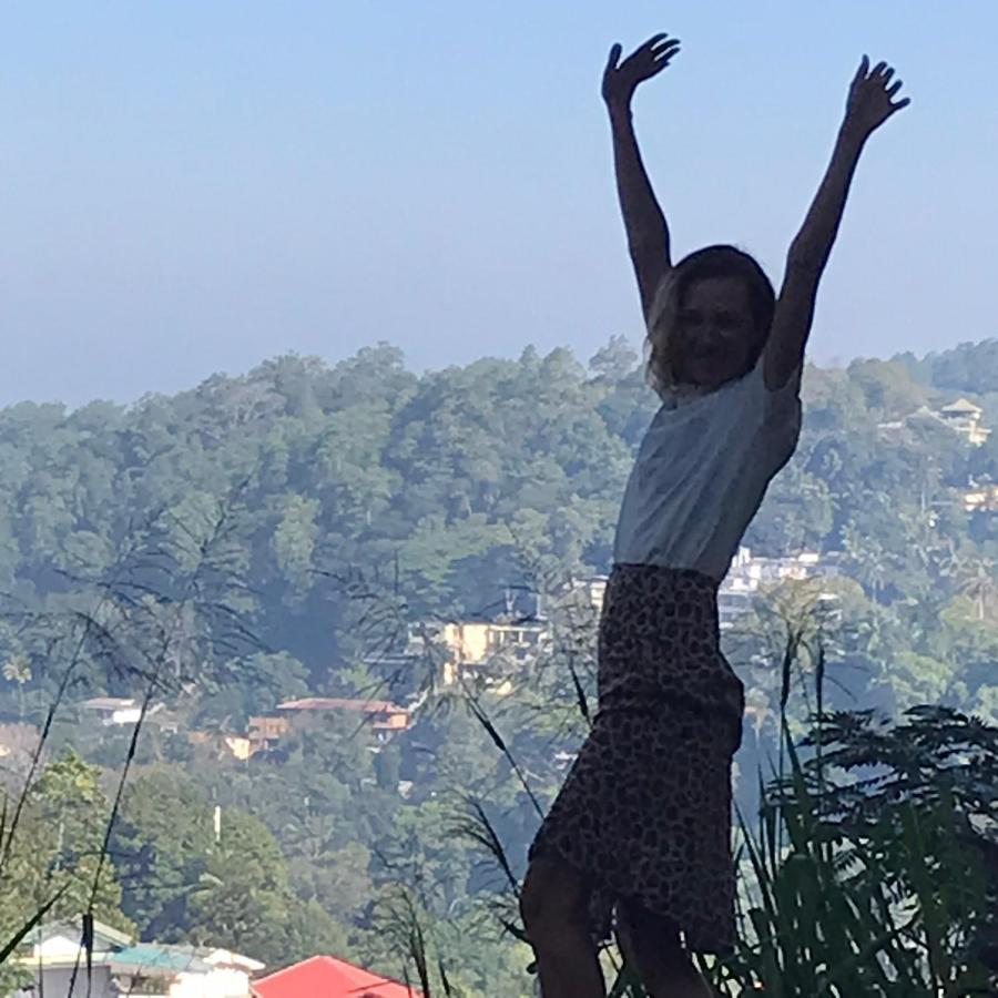Funk Bunk - Mount View Lodge Kandy Buitenkant foto