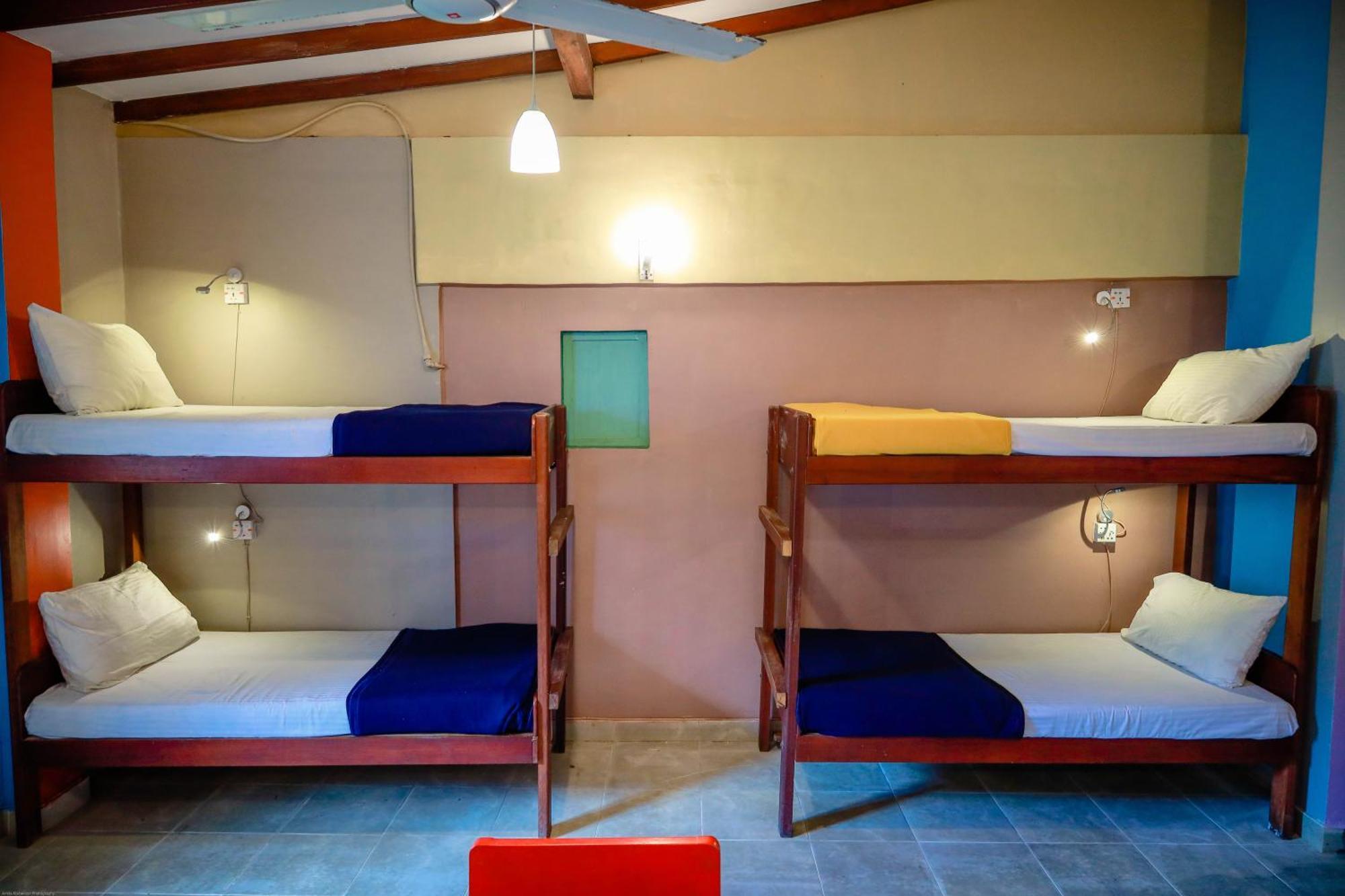 Funk Bunk - Mount View Lodge Kandy Buitenkant foto
