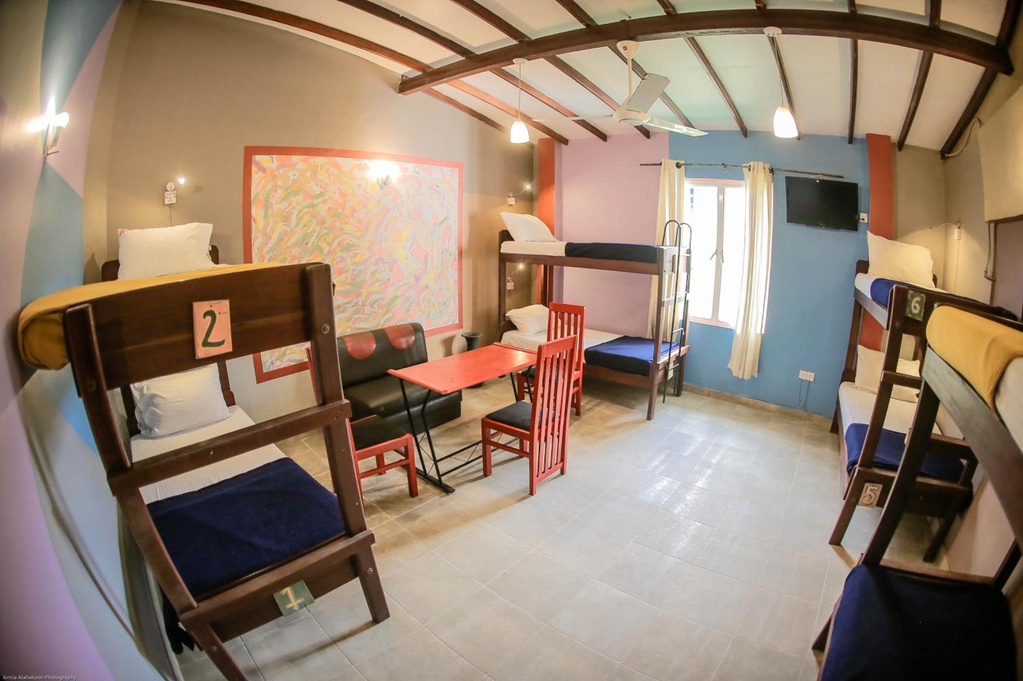 Funk Bunk - Mount View Lodge Kandy Buitenkant foto